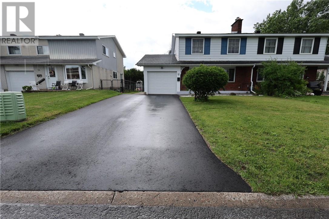 12 Downsview Crescent - Image 56