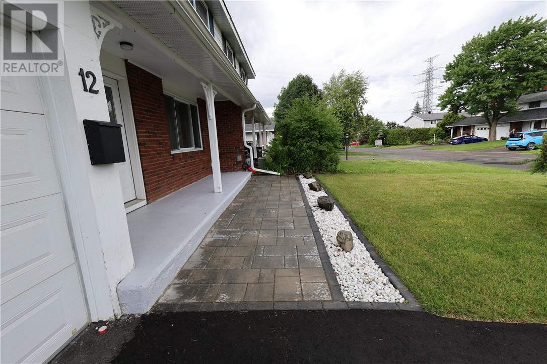 12 Downsview Crescent - Image 58