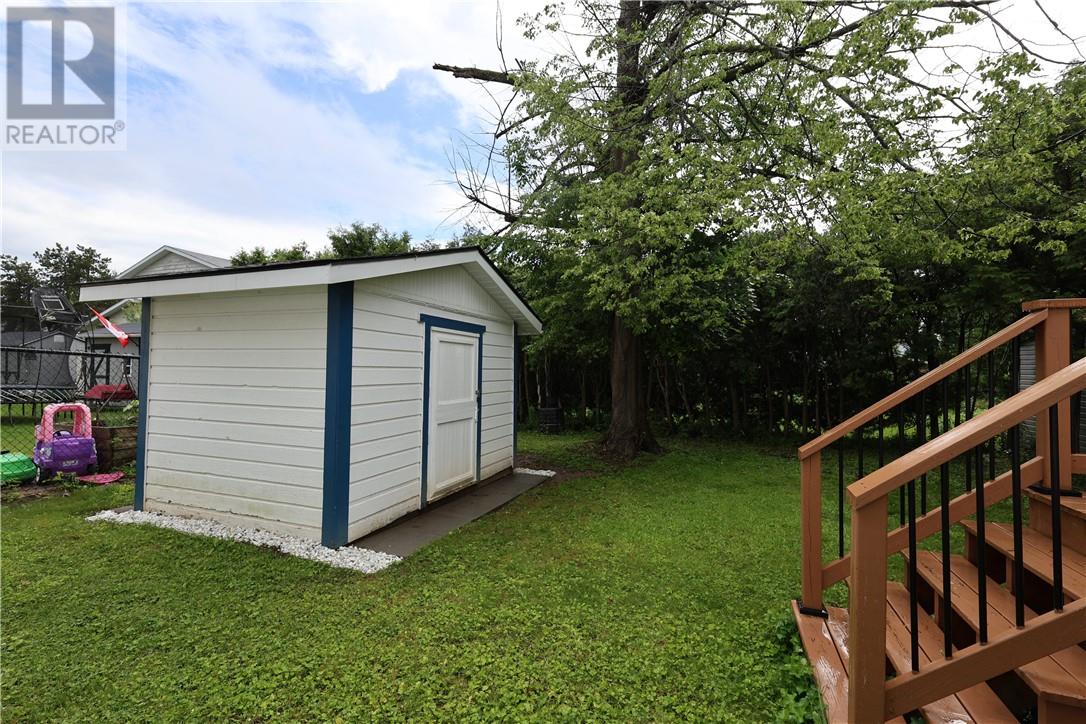 12 Downsview Crescent - Image 73