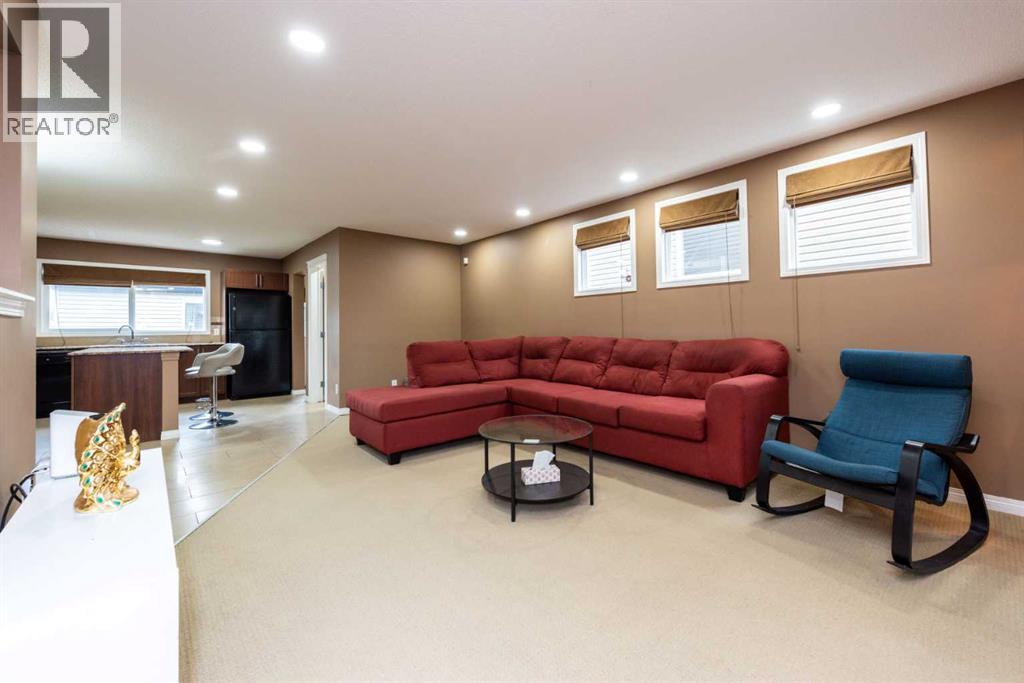 212 Panatella Drive NW - 12