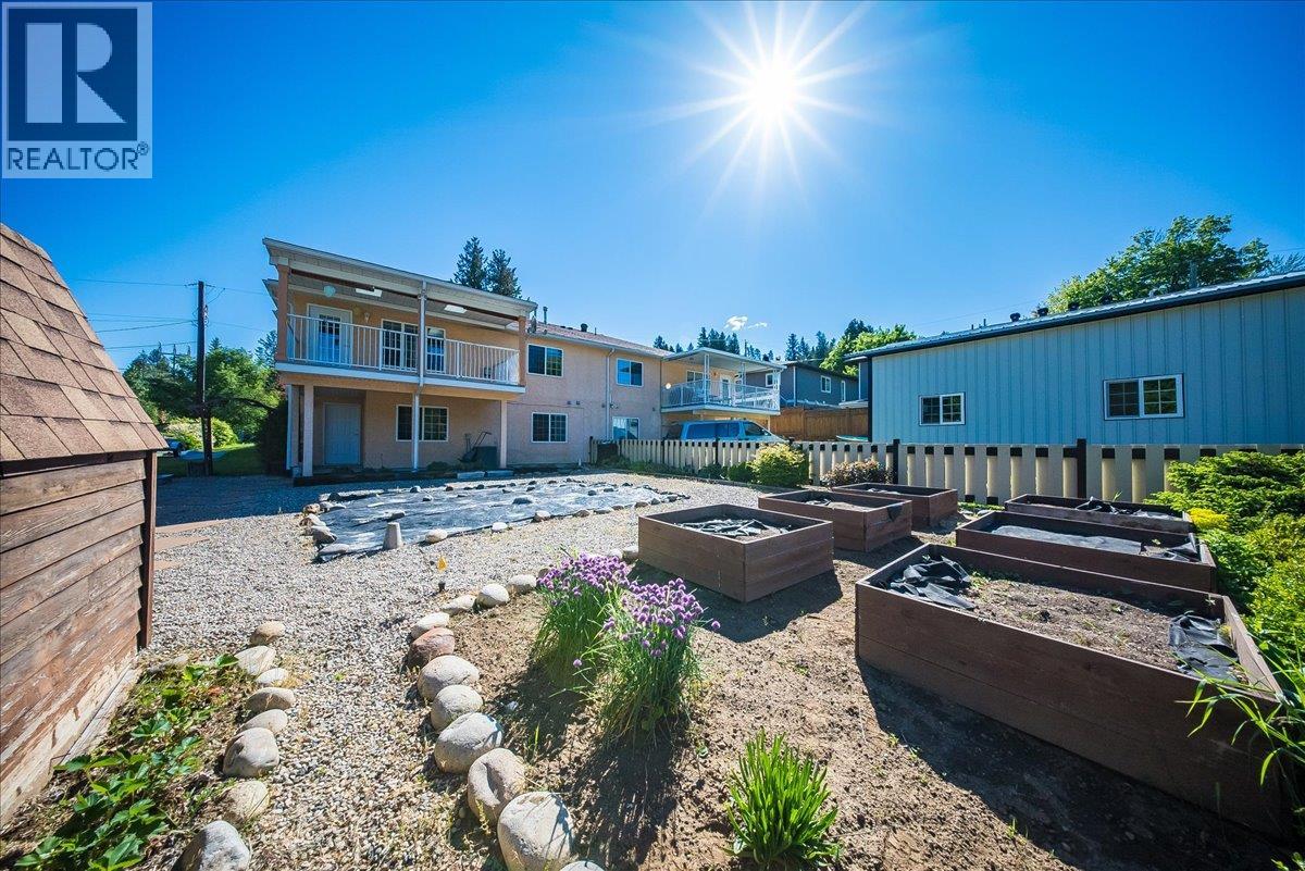 83 Kootenay Avenue S - 47
