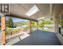 83 Kootenay Avenue S, Fruitvale, BC V0G1L0 Photo 15