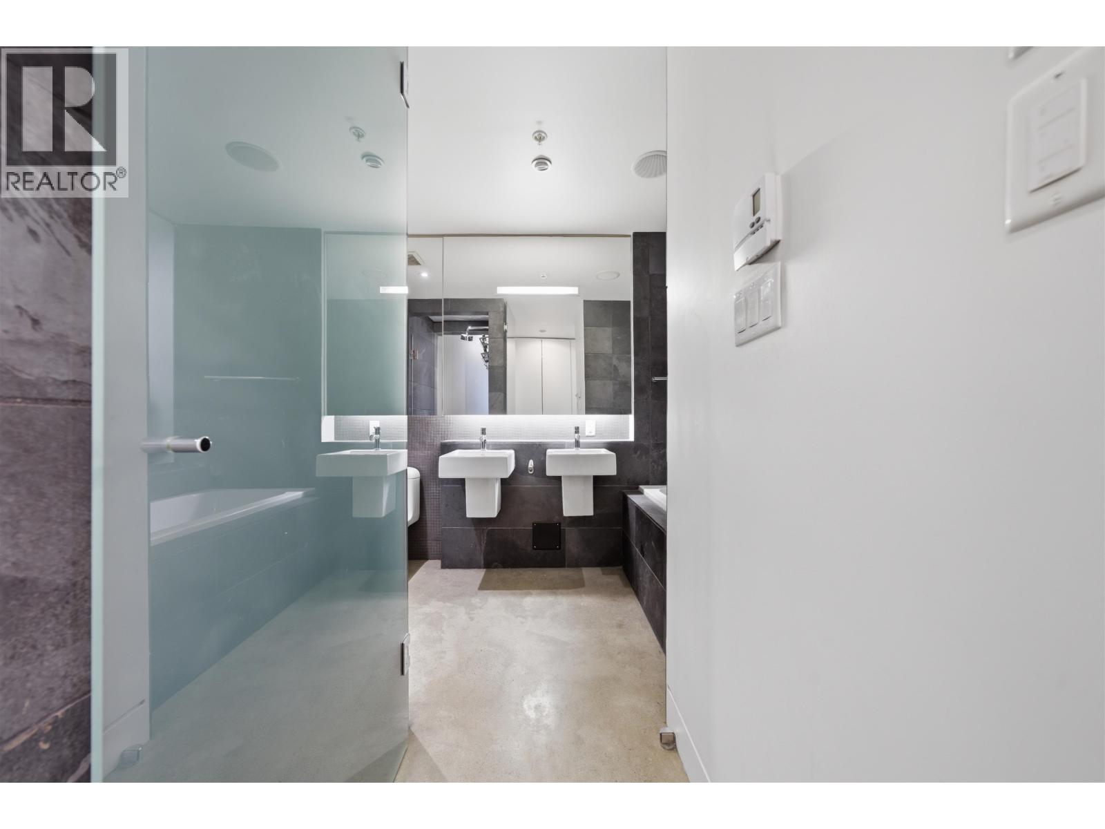 1 Bed, 1 Bath House for Sale in Vancouver – 605 53 W HASTINGS STREET, Vancouver – MLS# R3147407 - Image 9