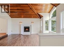 Bedroom - 1688 Maple Bay Rd, Duncan, BC V9L5N7 Photo 14