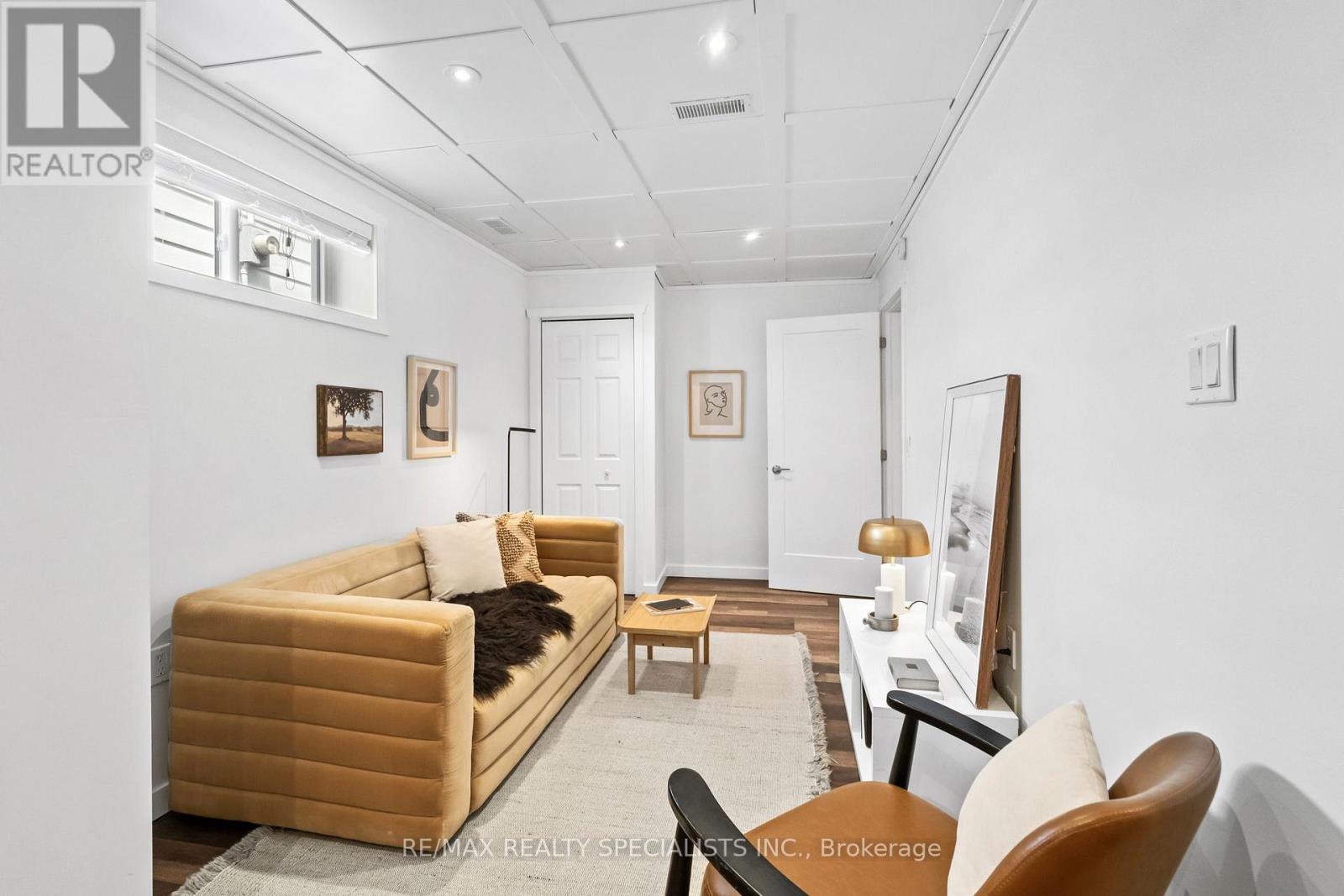 159 HILLSIDE AVENUE - 35