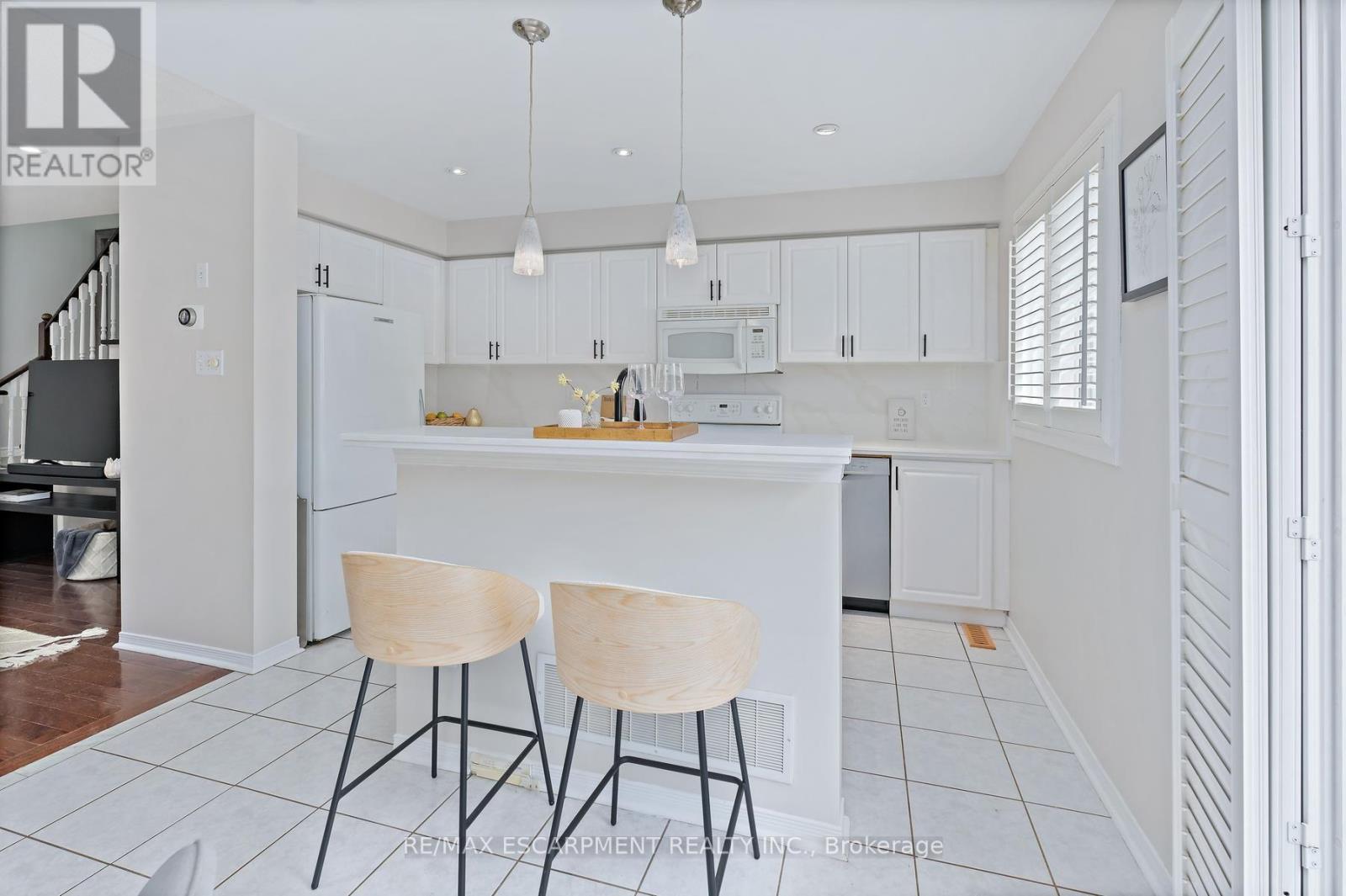 5111 SILVERCREEK DRIVE - Image 11