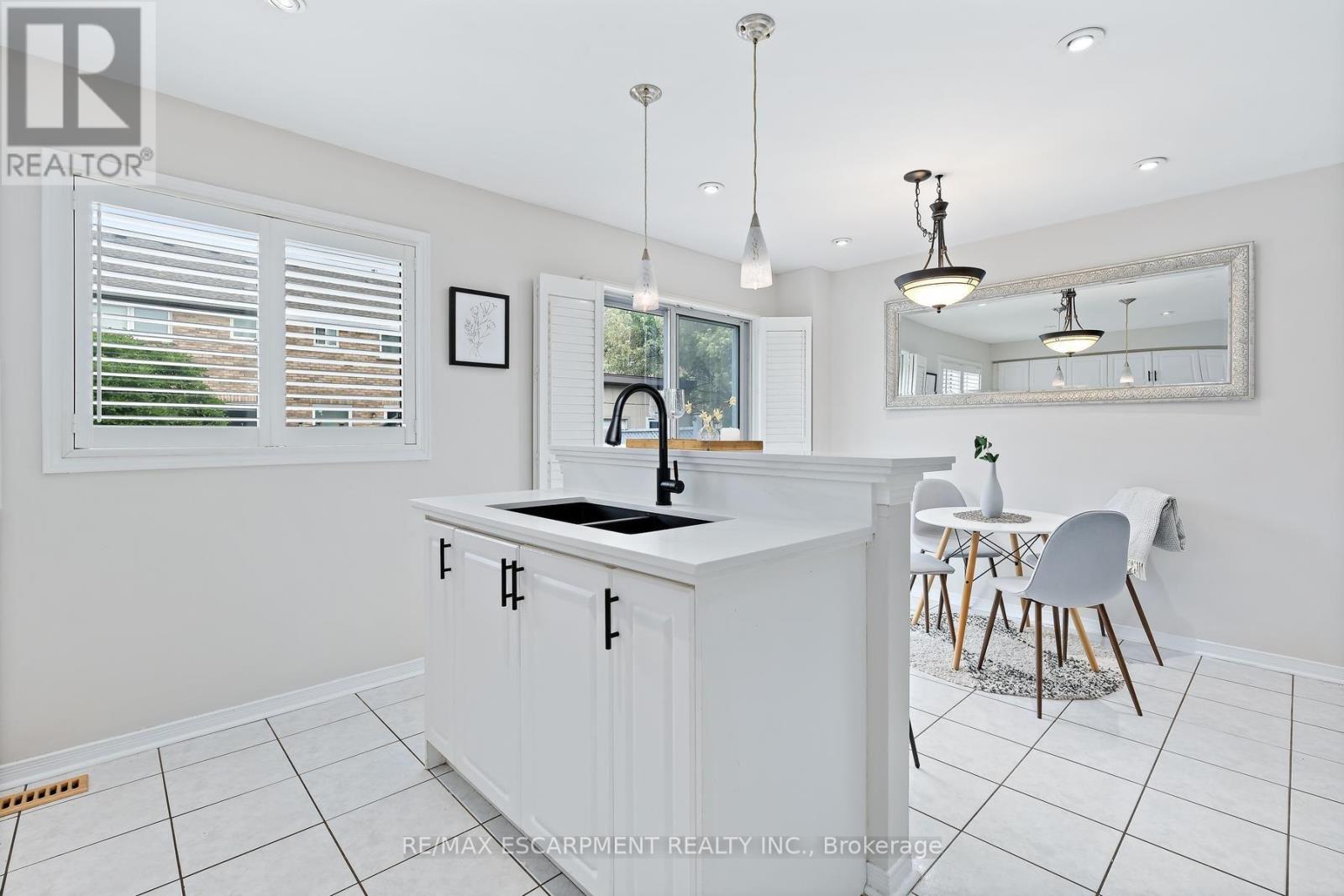 5111 SILVERCREEK DRIVE - Image 14