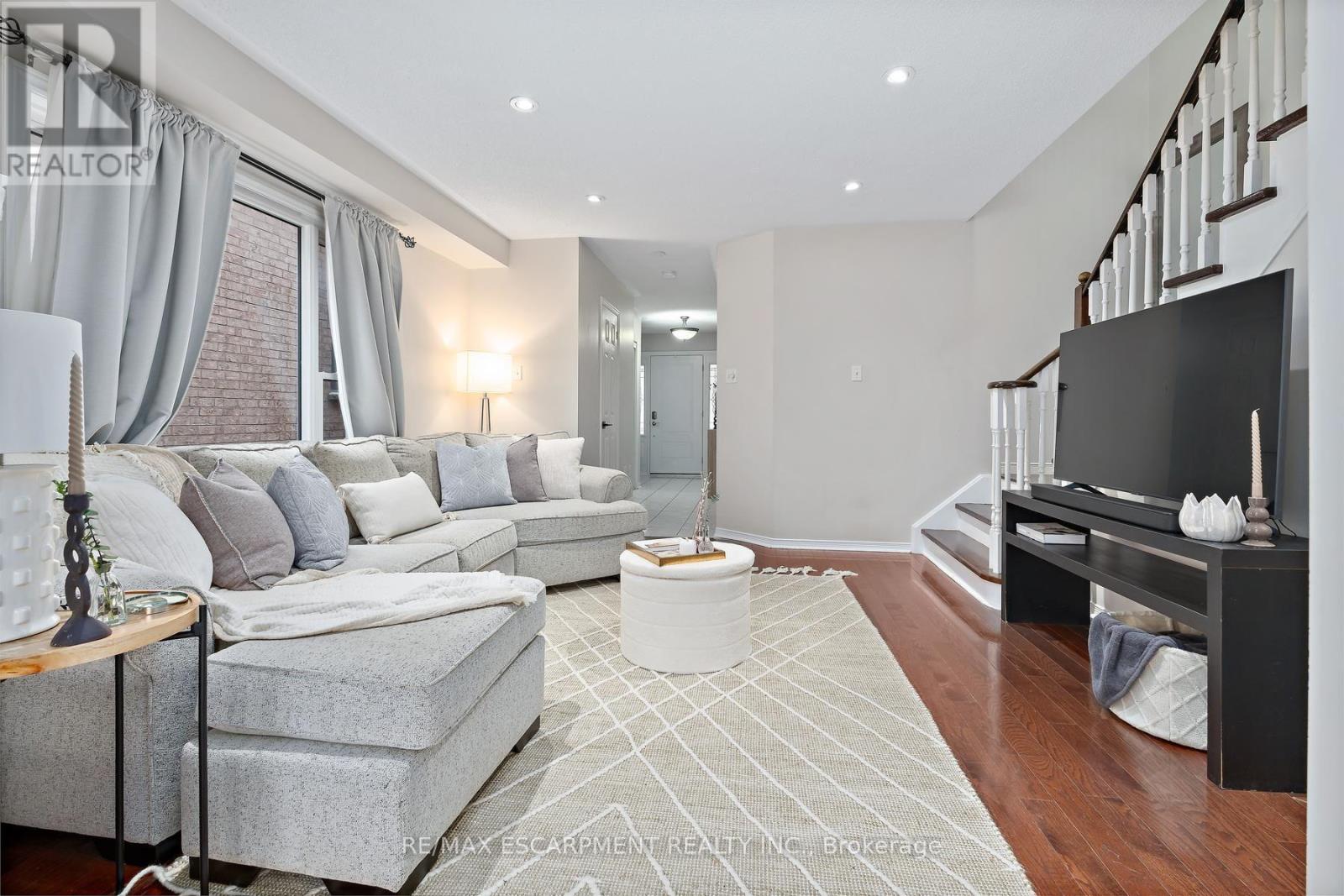 5111 SILVERCREEK DRIVE - Image 6