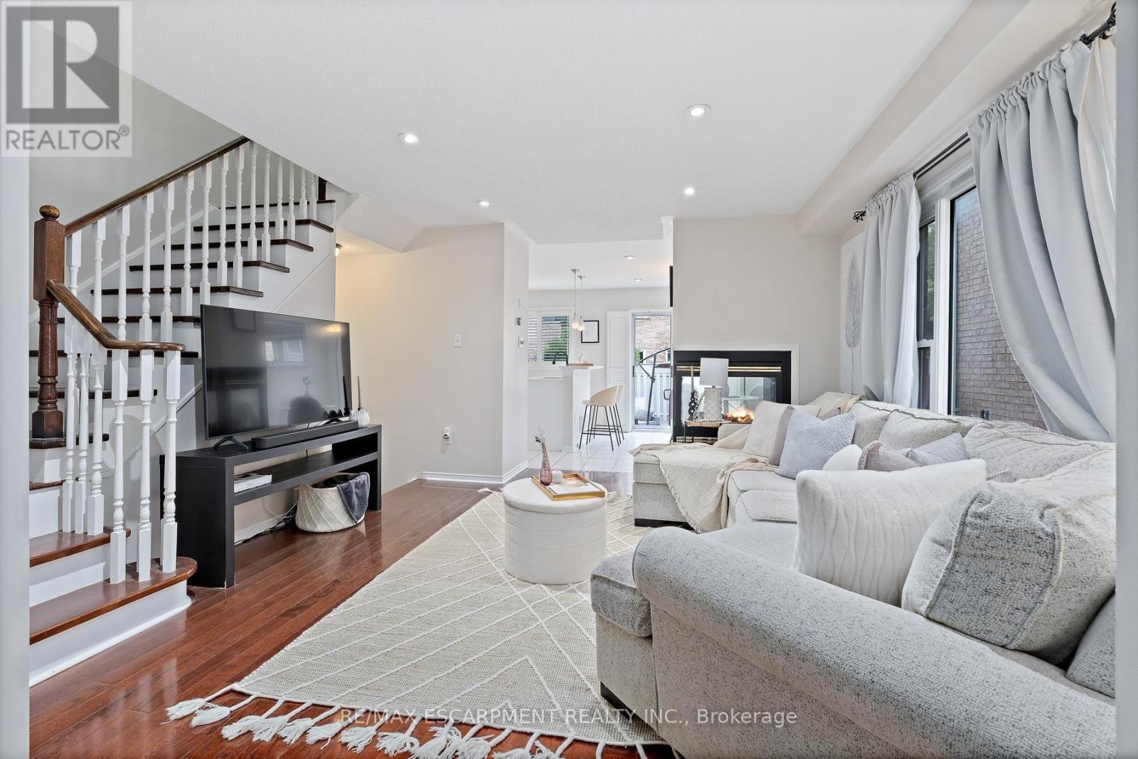 5111 SILVERCREEK DRIVE - Image 7
