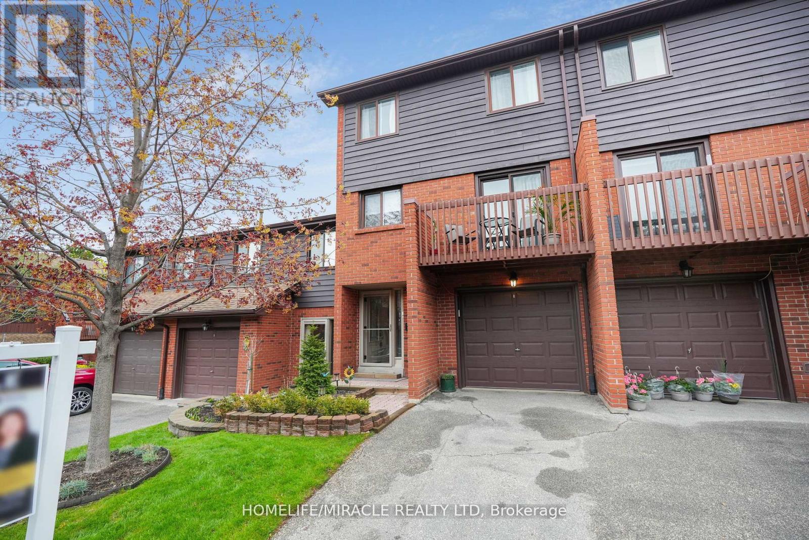 #32 4165 FIELDGATE DRIVE - 5