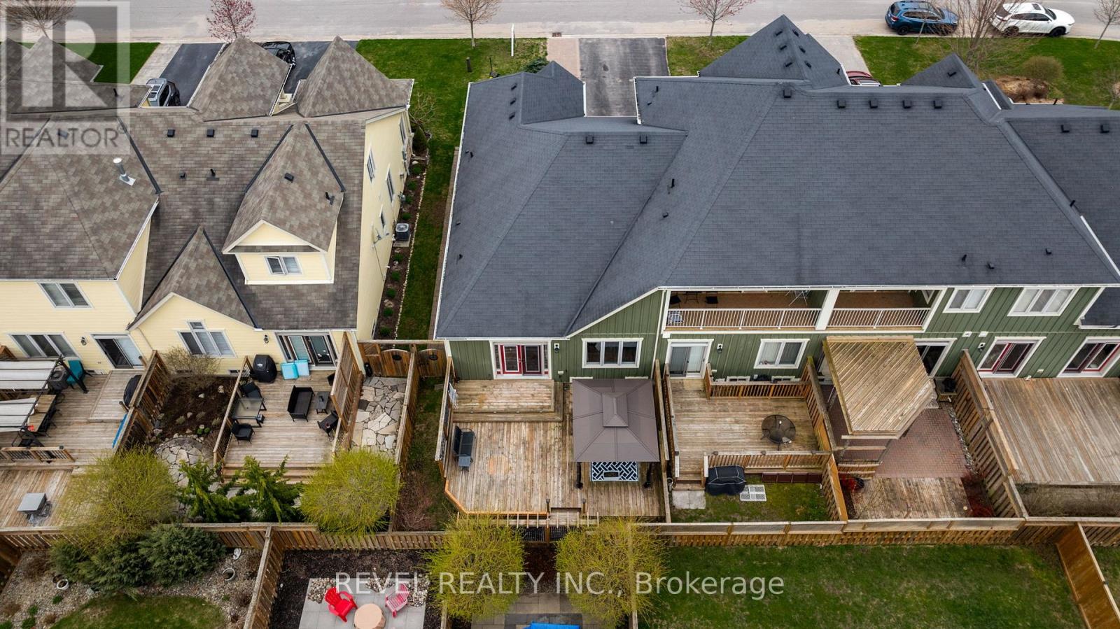 42 SANDY COAST CRESCENT - 36