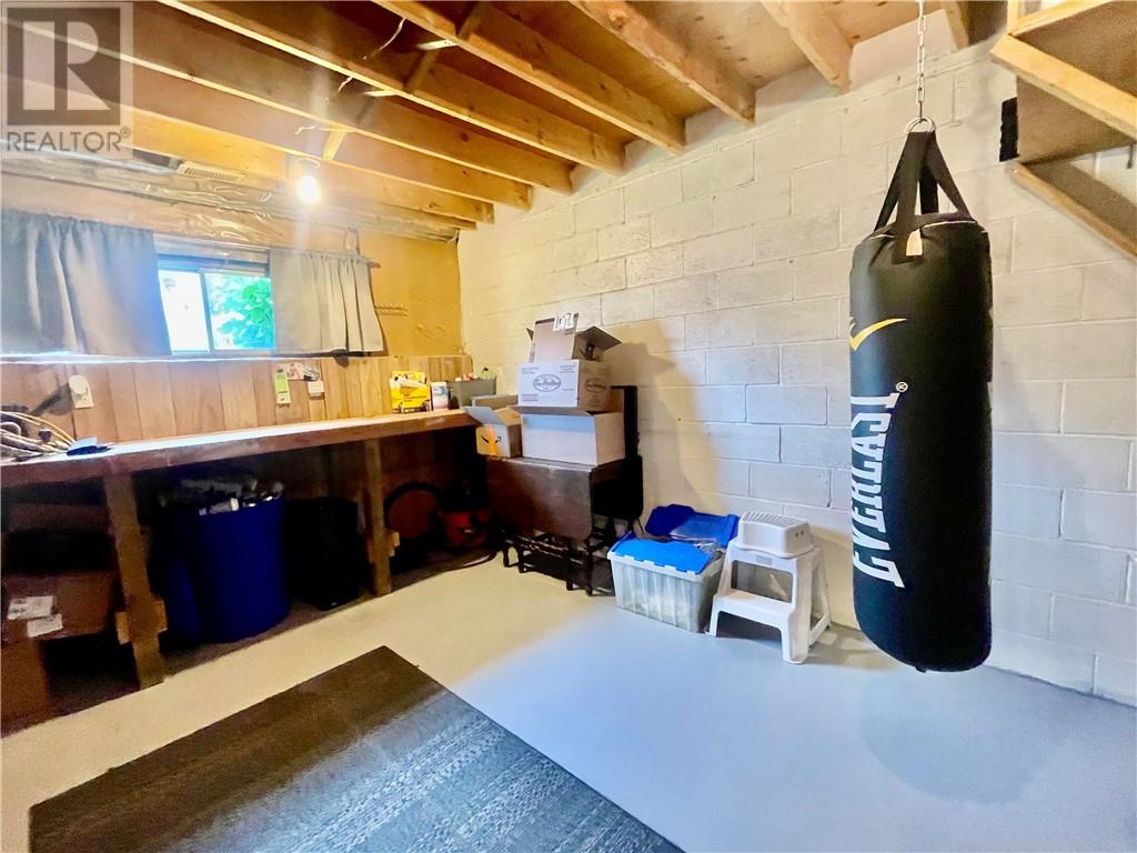 6 Oakdale Street - Image 49