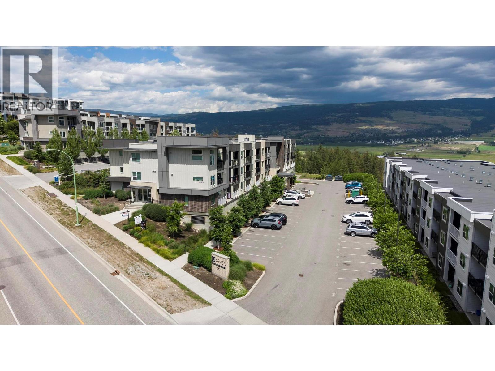 111 655 Academy Way, Kelowna