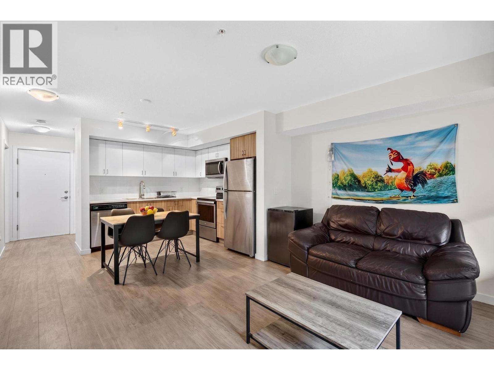 111 655 Academy Way, Kelowna