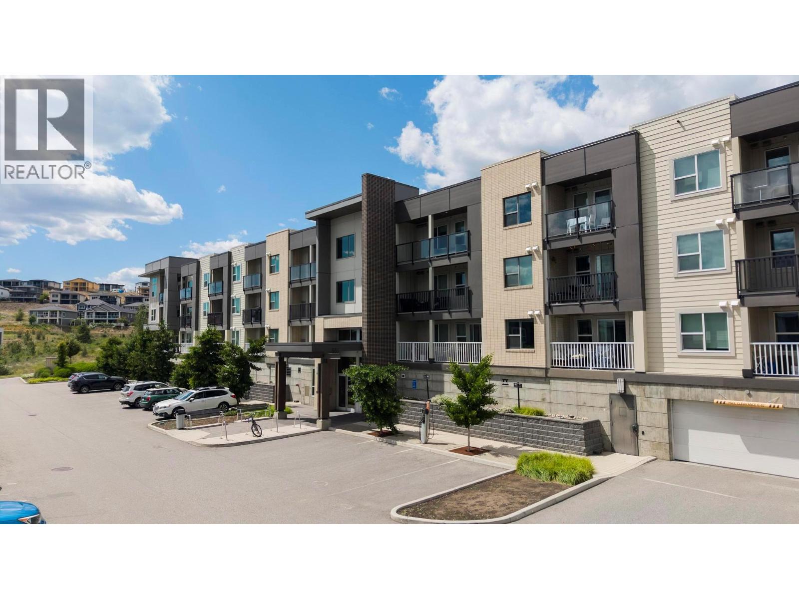 111 655 Academy Way, Kelowna