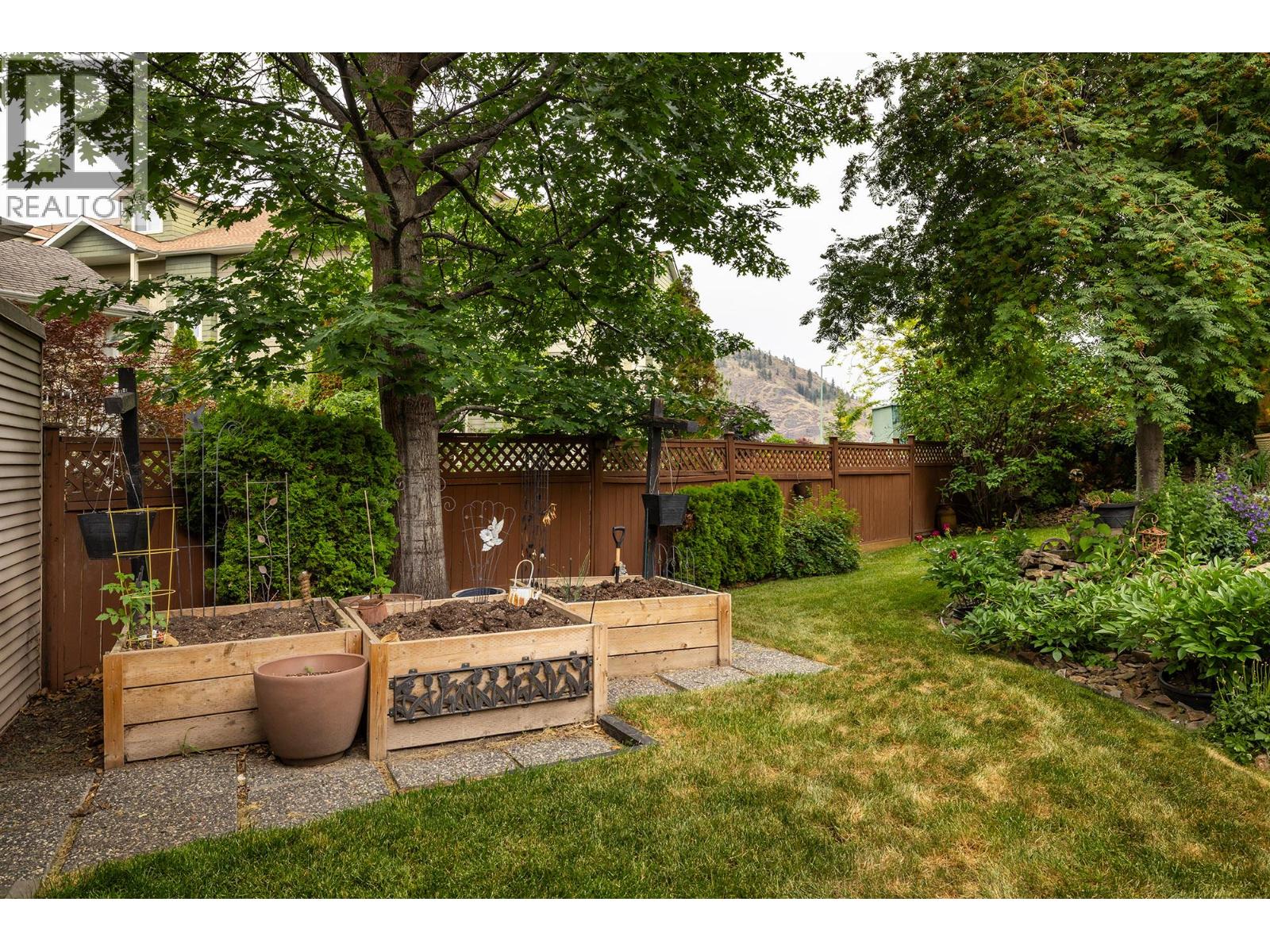 #140 2220 Shannon Ridge Drive - 31