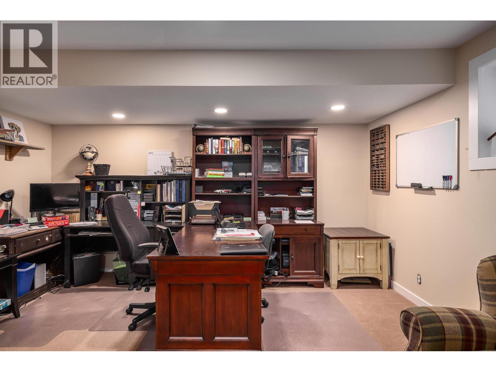 #140 2220 Shannon Ridge Drive - 20