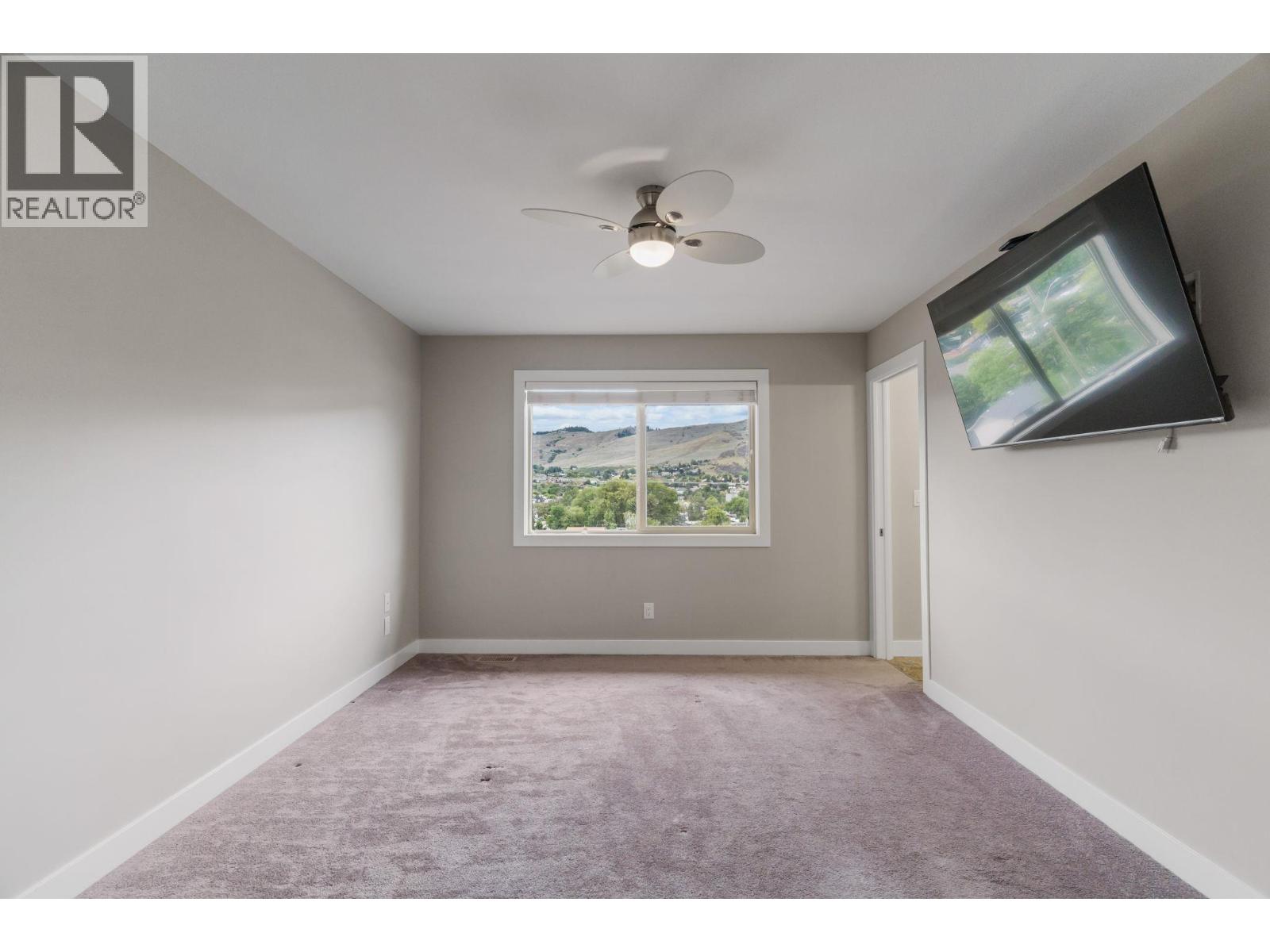 #5 4700 Okanagan Avenue - 13