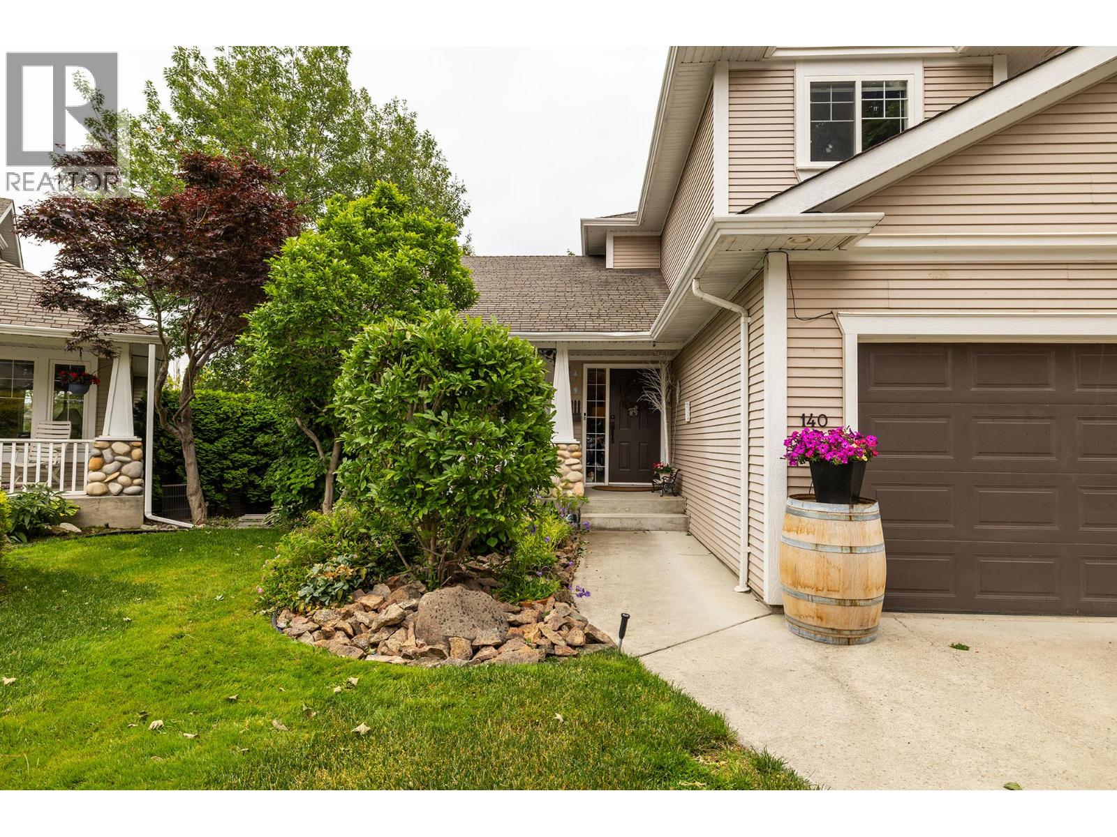#140 2220 Shannon Ridge Drive - 35