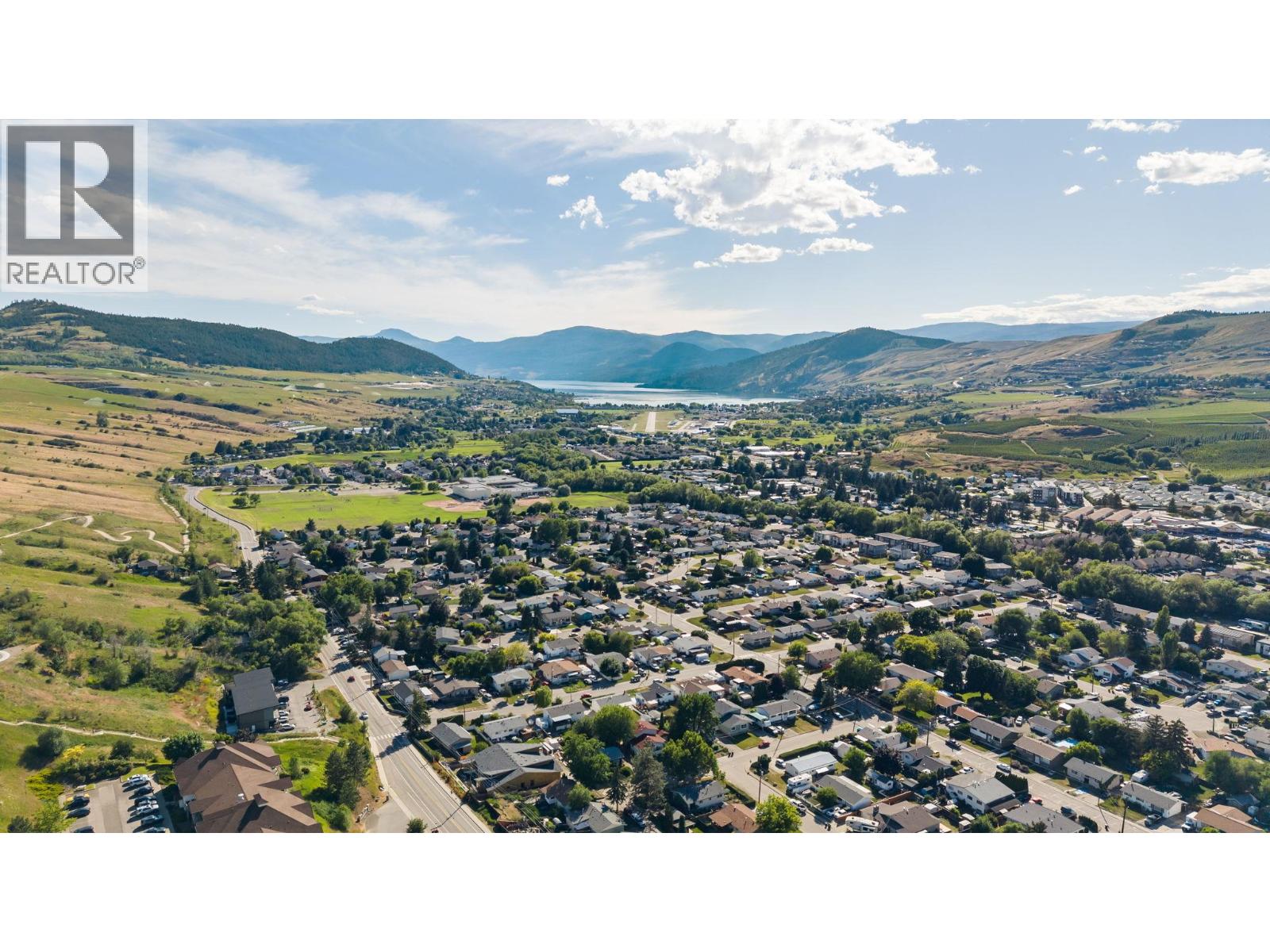 #5 4700 Okanagan Avenue - 37