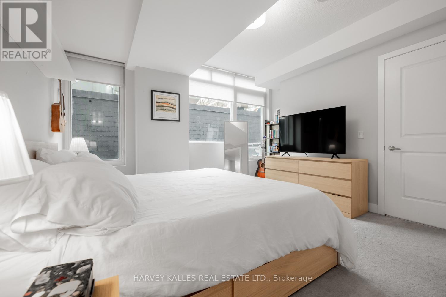 #202 68 MERTON STREET - 9