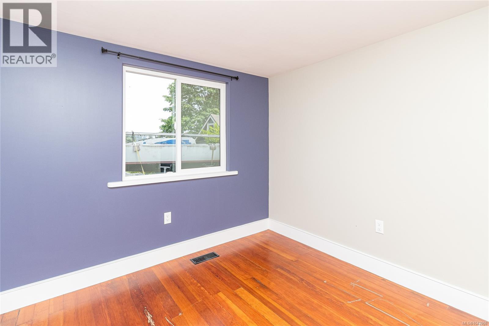 227 Stormont Rd - 17