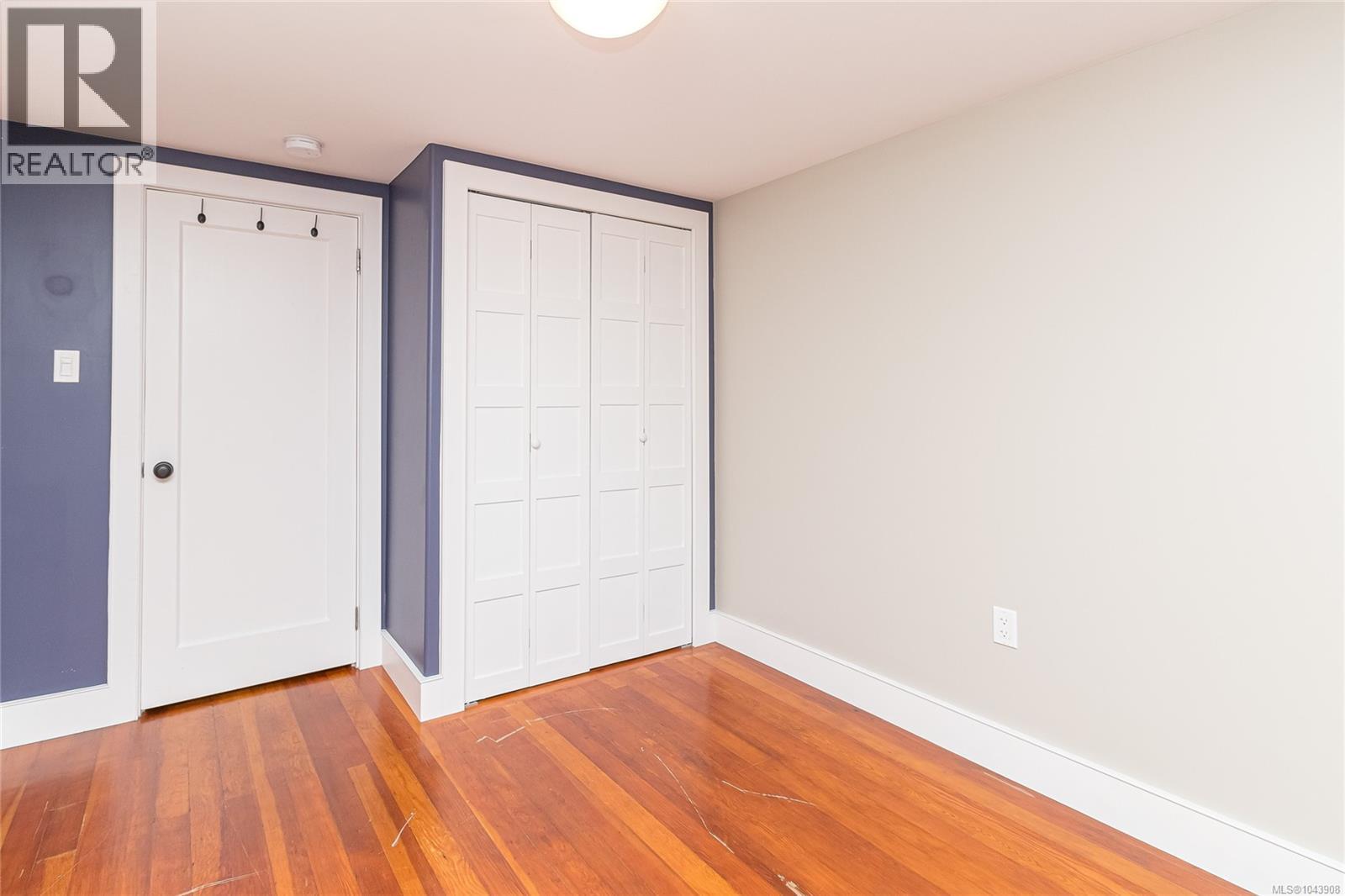 227 Stormont Rd - 18