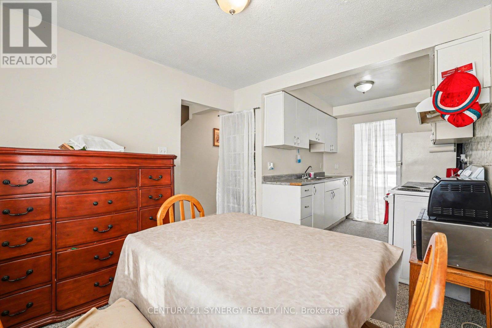 4 Bed, 2 Bath House for Sale in Ottawa – 73 – 1239 BOWMOUNT STREET, Ottawa – MLS# X13048932 - Image 23