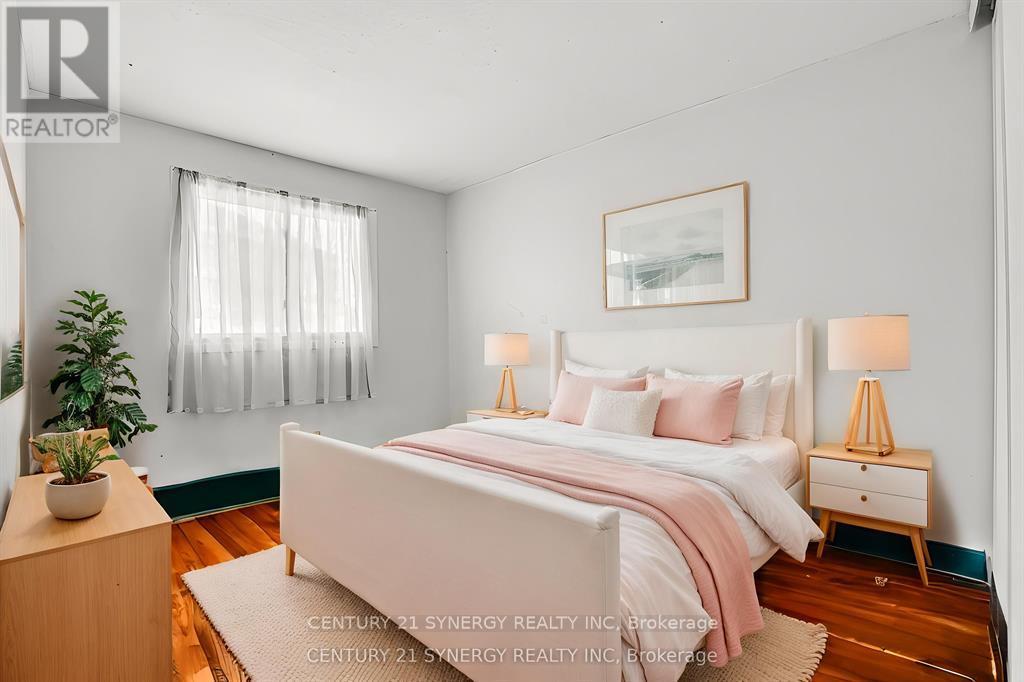 4 Bed, 2 Bath House for Sale in Ottawa – 73 – 1239 BOWMOUNT STREET, Ottawa – MLS# X13048932 - Image 49