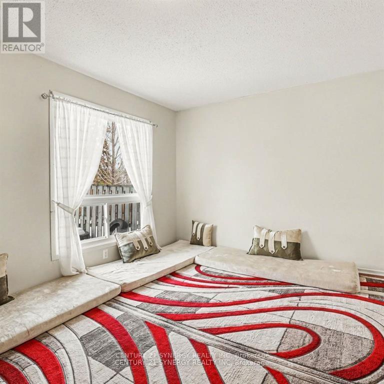 4 Bed, 2 Bath House for Sale in Ottawa – 73 – 1239 BOWMOUNT STREET, Ottawa – MLS# X13048932 - Image 9