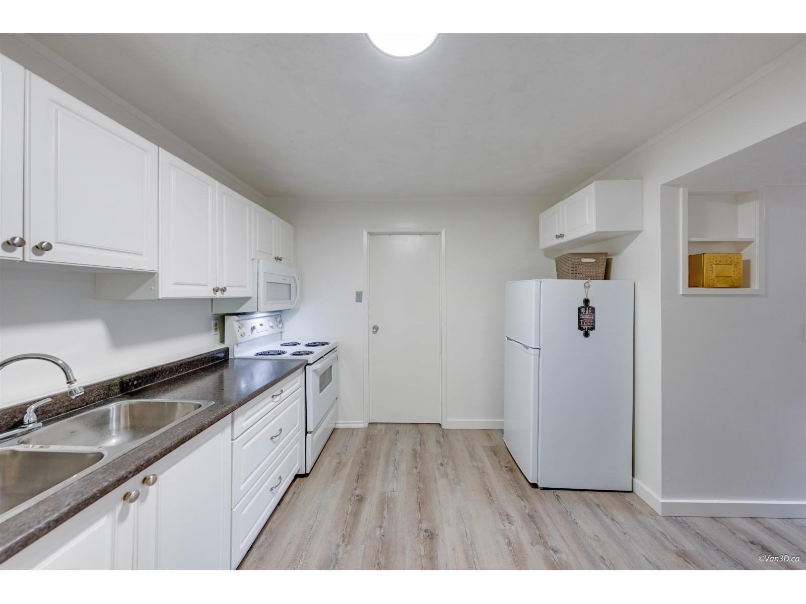 4 Bed, 2 Bath House for Sale in Langley – 27549 31A AVENUE, Langley – MLS# R3148966 - Image 22