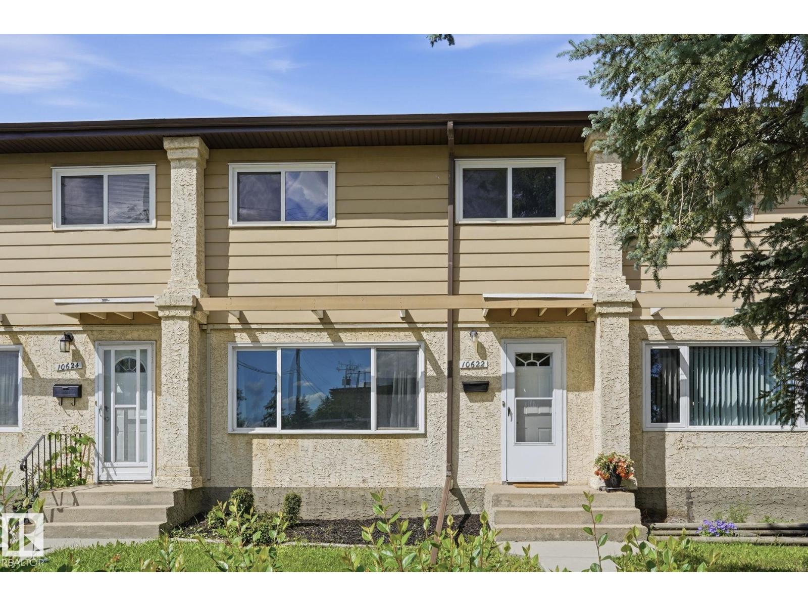10622 51 AV NW - 22