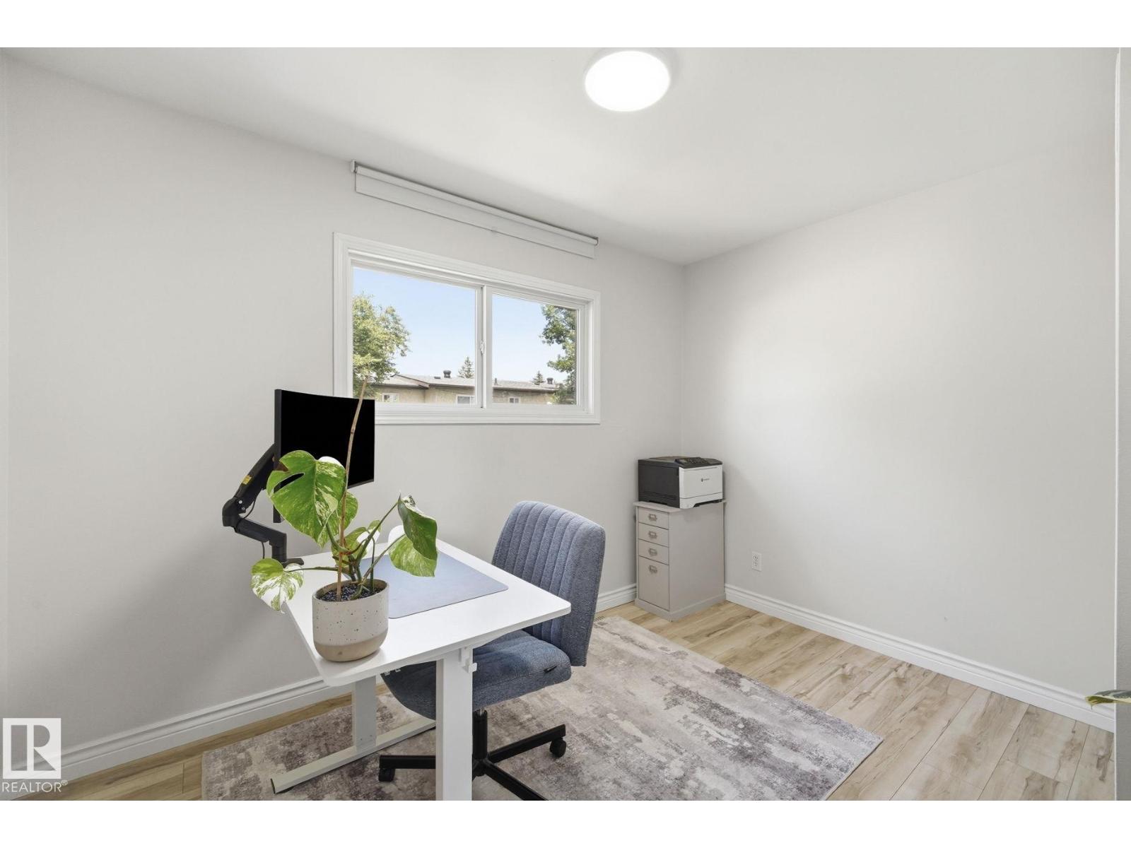 10622 51 AV NW - 11