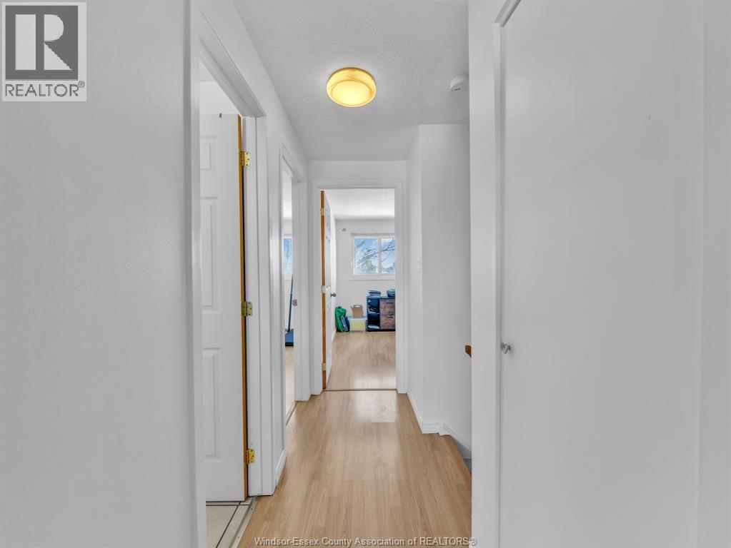 6312 THORNBERRY - 24