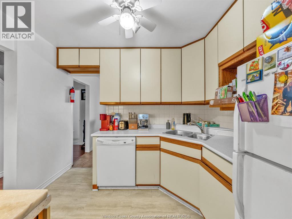 6312 THORNBERRY - 18