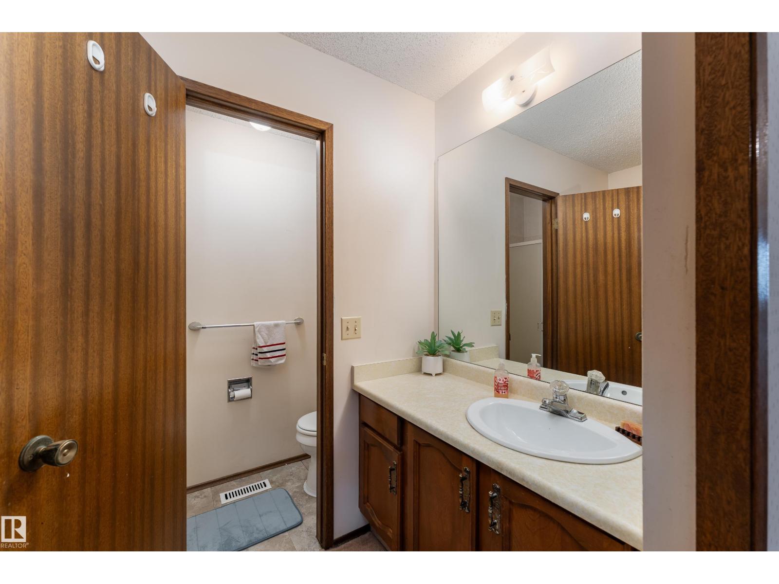 611 KIRKNESS RD NW - 19