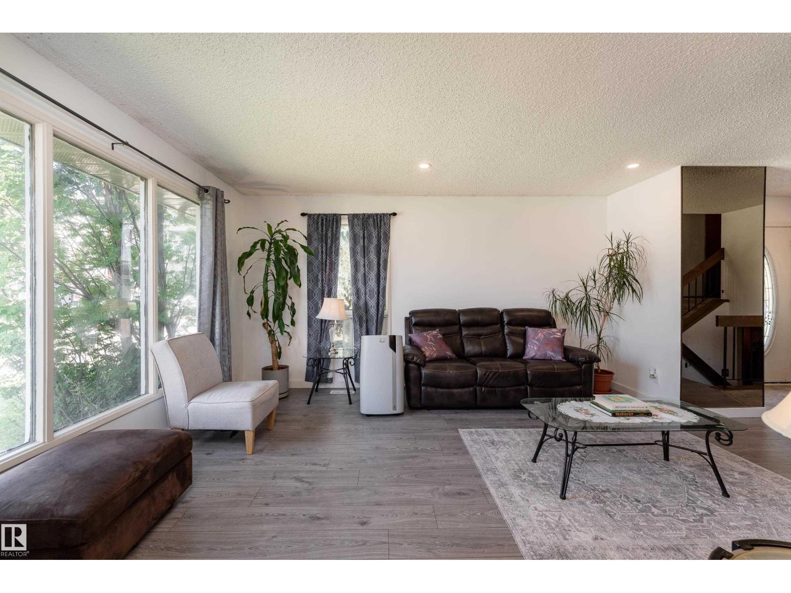 611 KIRKNESS RD NW - 3
