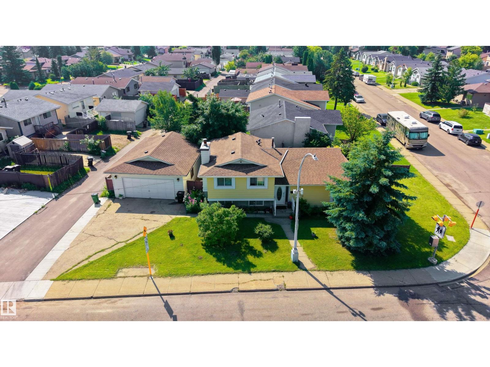 611 KIRKNESS RD NW - 41