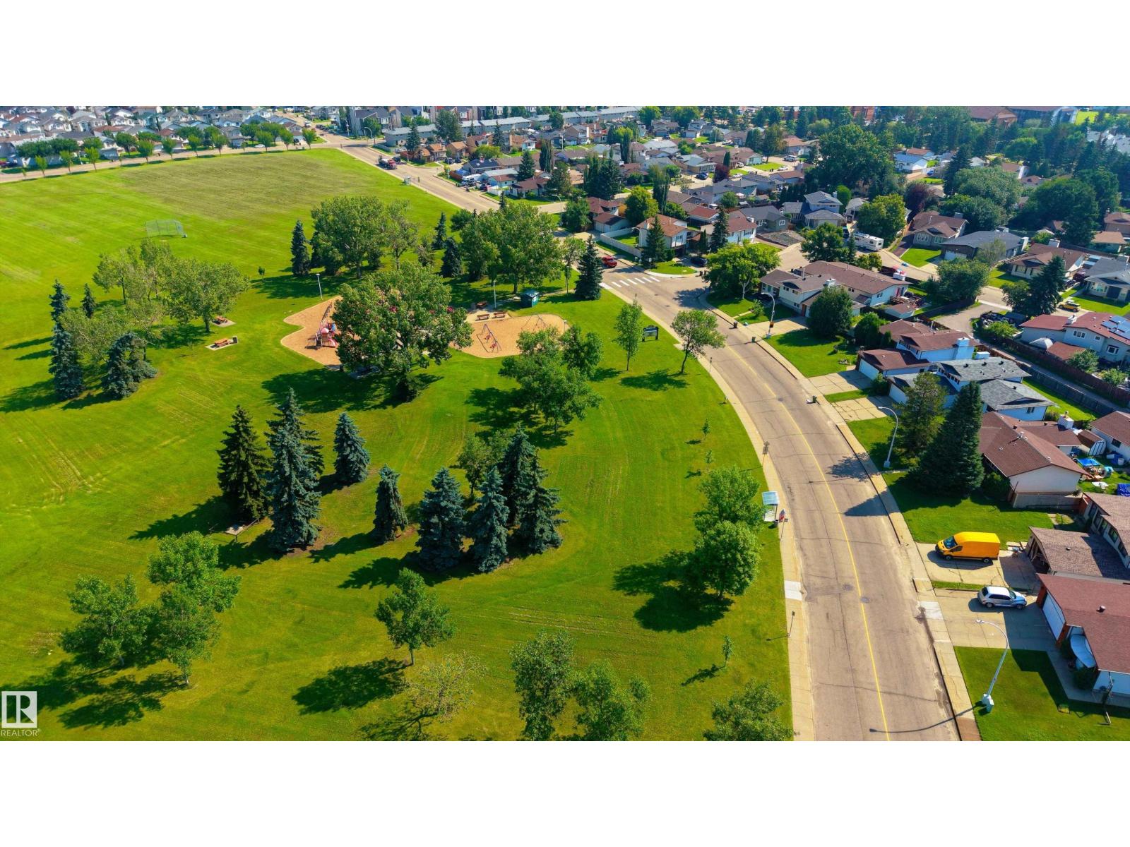 611 KIRKNESS RD NW - 45