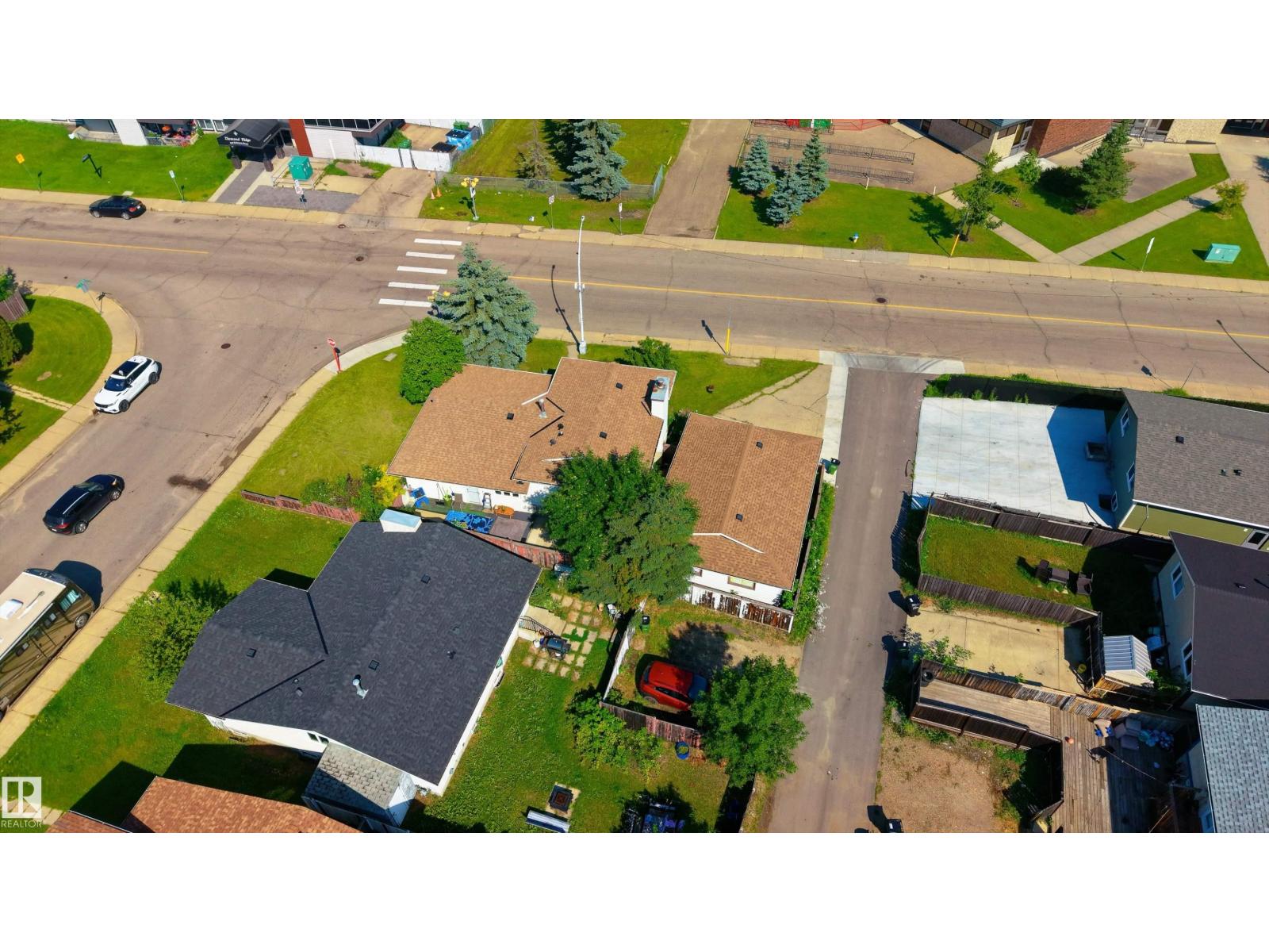 611 KIRKNESS RD NW - 46