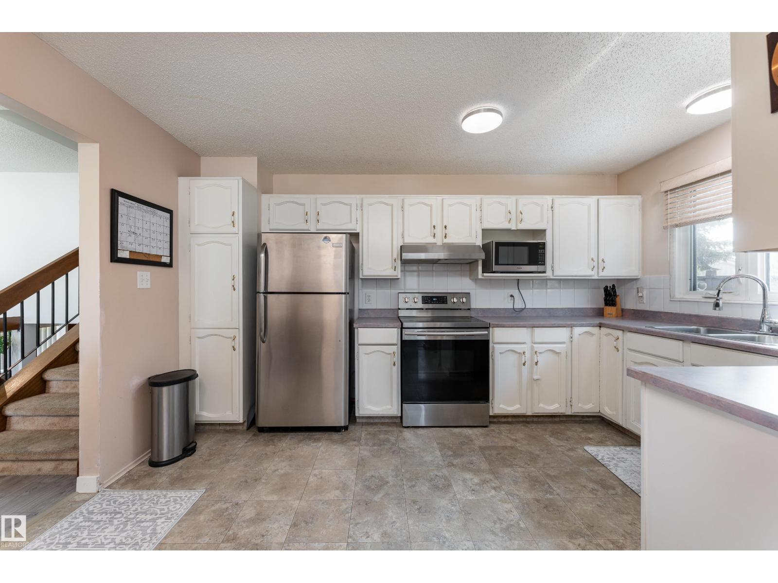 611 KIRKNESS RD NW - 5