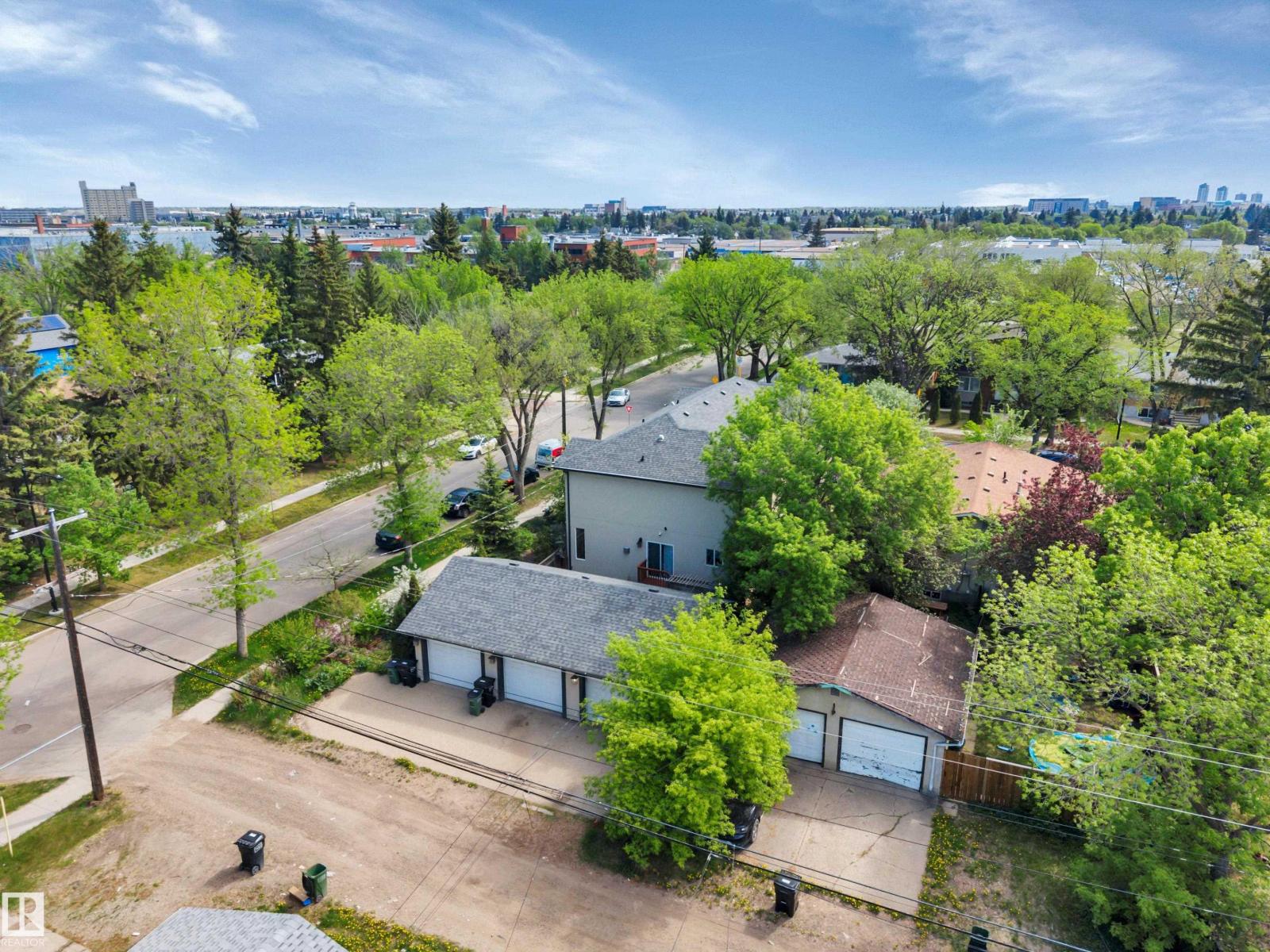12205 112 AV NW - 50