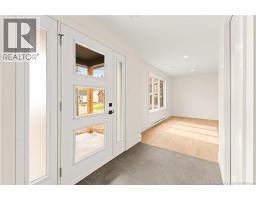 152 Rachel Street, photo 3