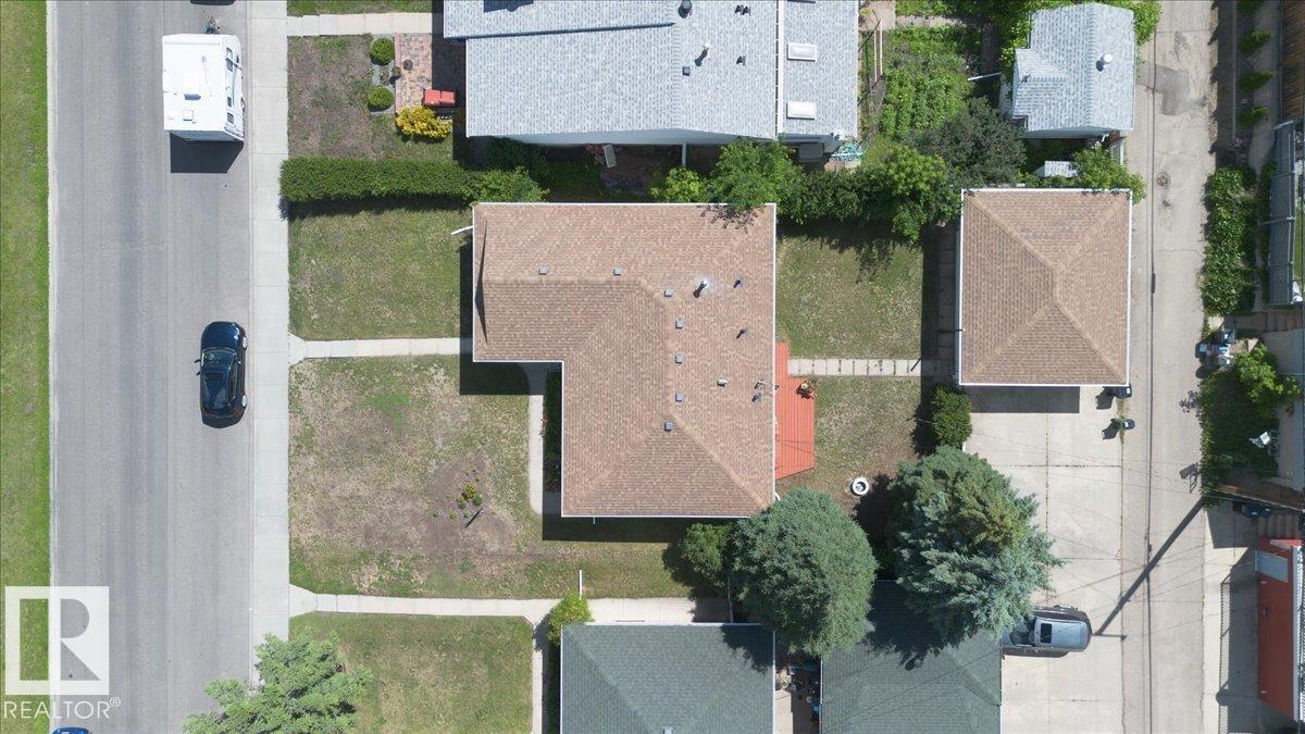 10736 48 ST NW - 51