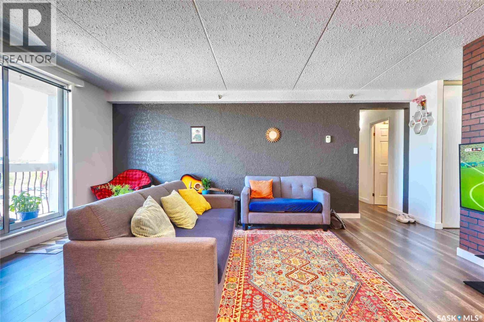 #709 4045 Rae STREET - Image 12