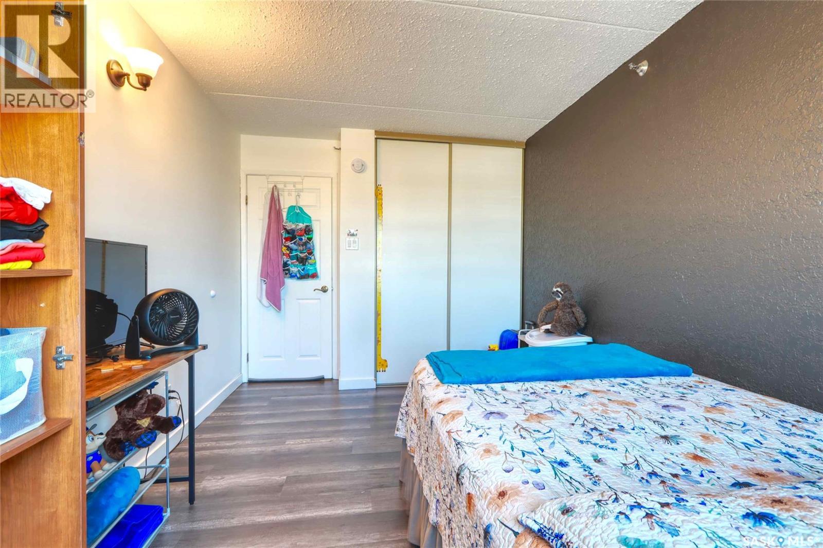 #709 4045 Rae STREET - Image 15