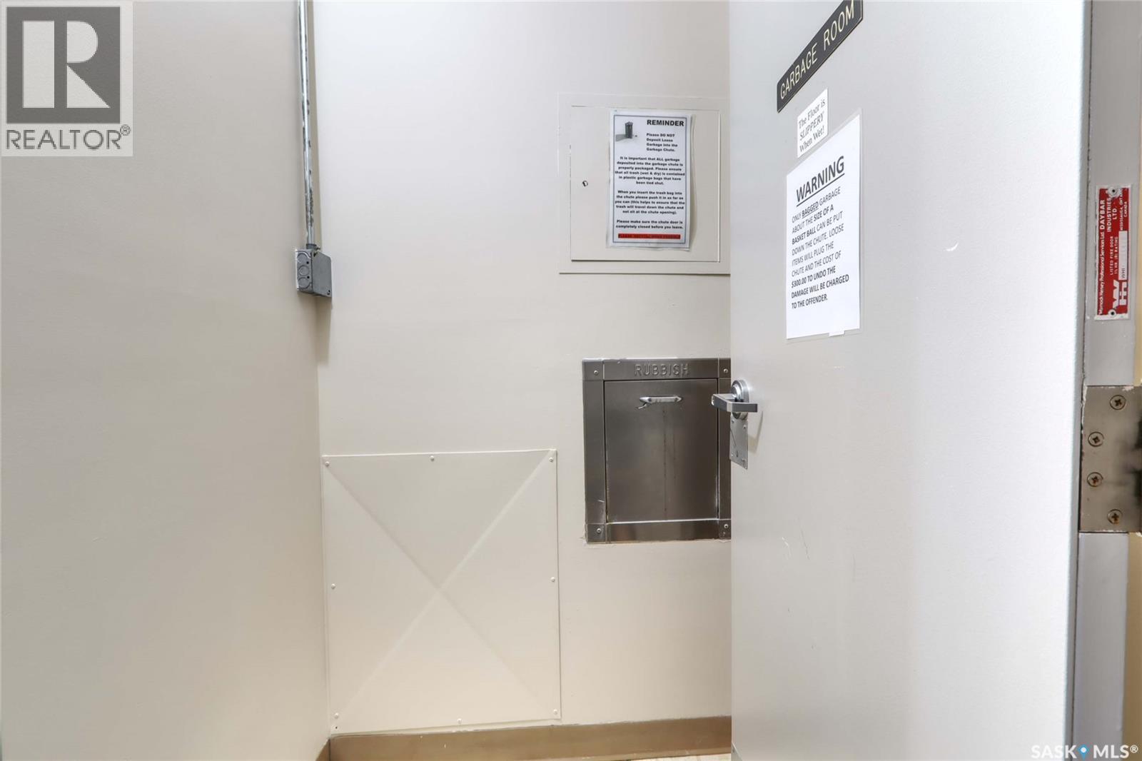 #709 4045 Rae STREET - Image 21