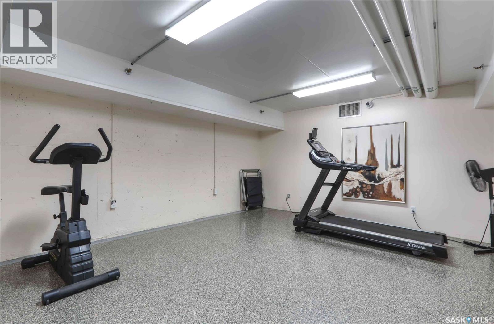 #709 4045 Rae STREET - Image 32