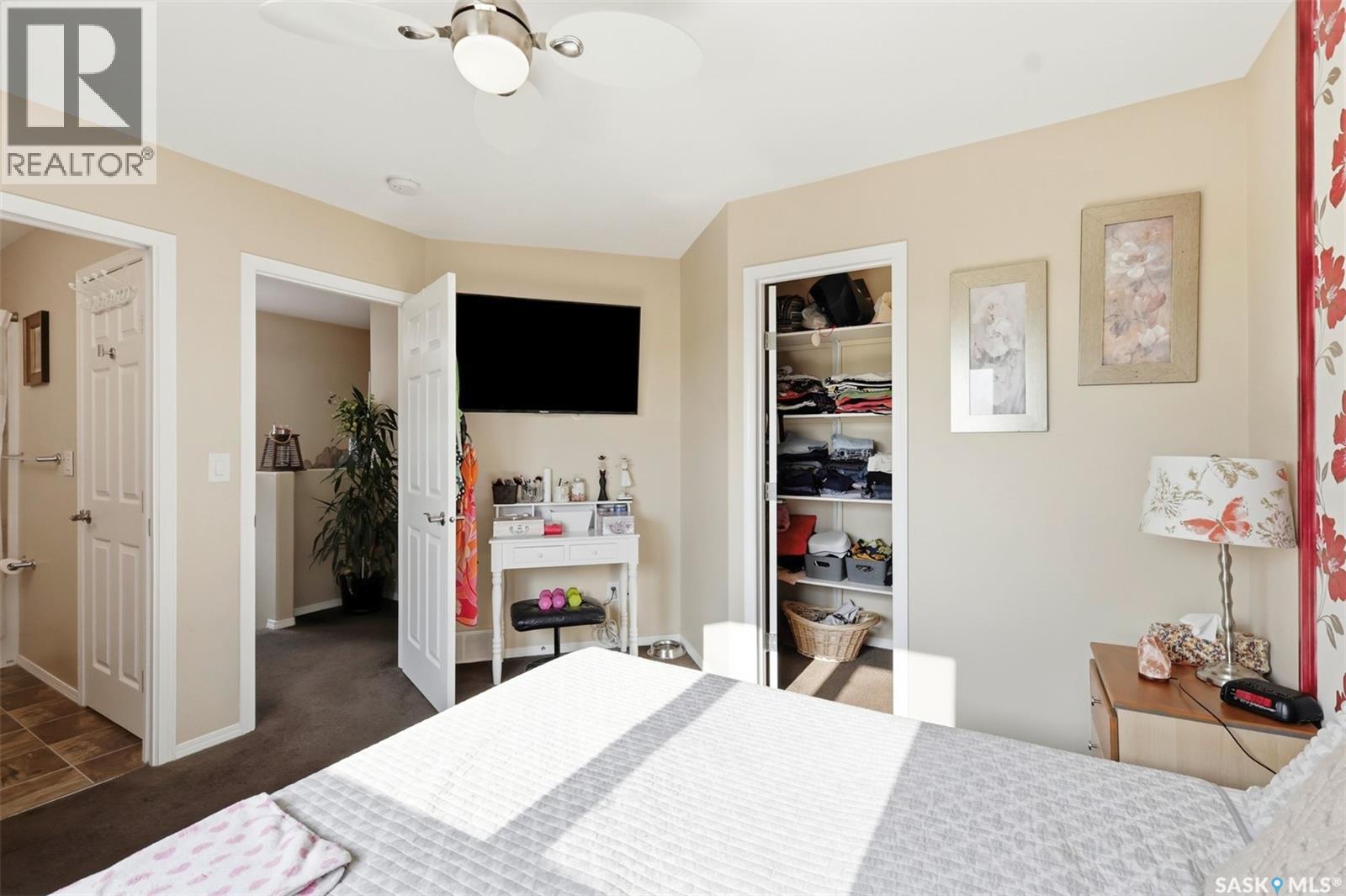 503 Maple CRESCENT - 17