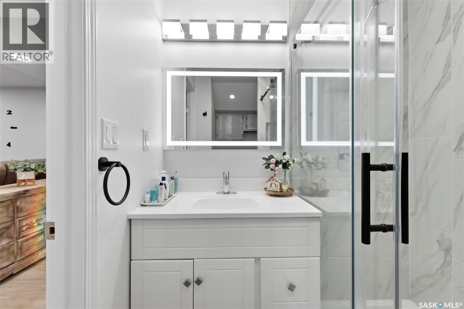503 Maple CRESCENT - 28